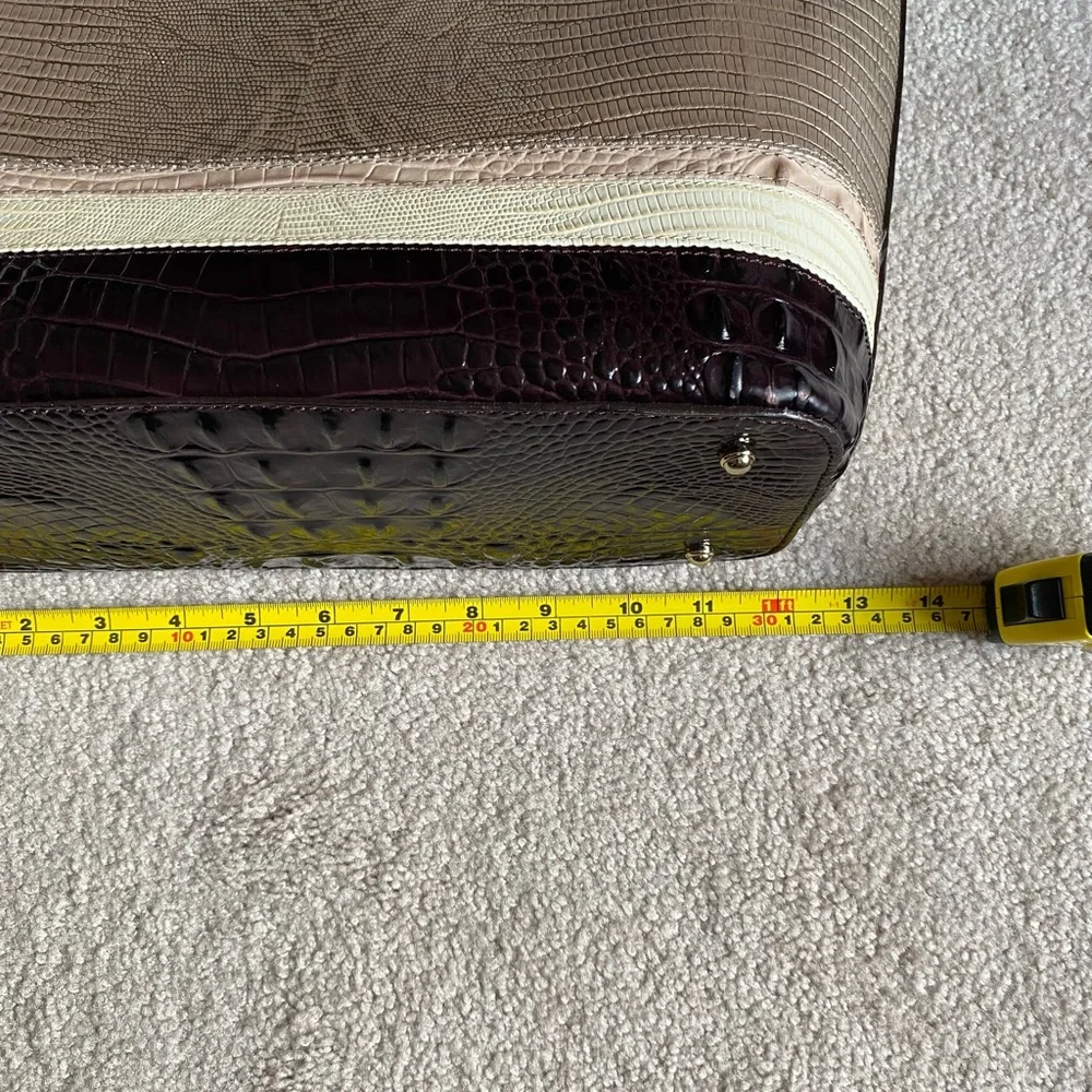 Brahmin leather large zip top leather - Picture 11 of 16